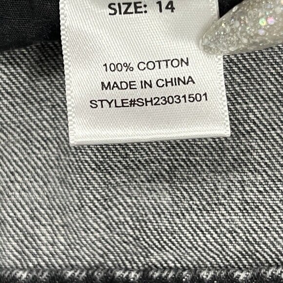 Fashion Nova Clover Distressed Non Stretch Denim Shorts Acid Wash Black Size 14 - Picture 4 of 6